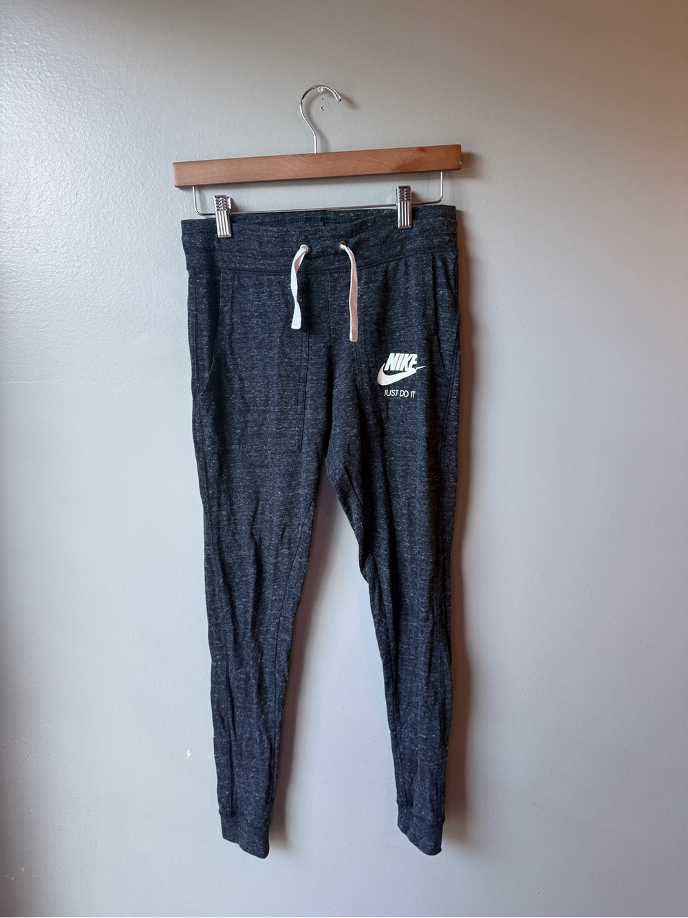 Nike Sportswear Jogger Sweatpants Charcoal Gray Women’s XS